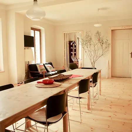 Gutshaus Buberow - Haupthaus - Fuer Seminare & Gruppen