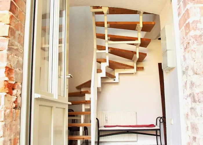 Gutshaus Buberow - Haupthaus - Fuer Seminare & Gruppen بيت للعطل Gransee